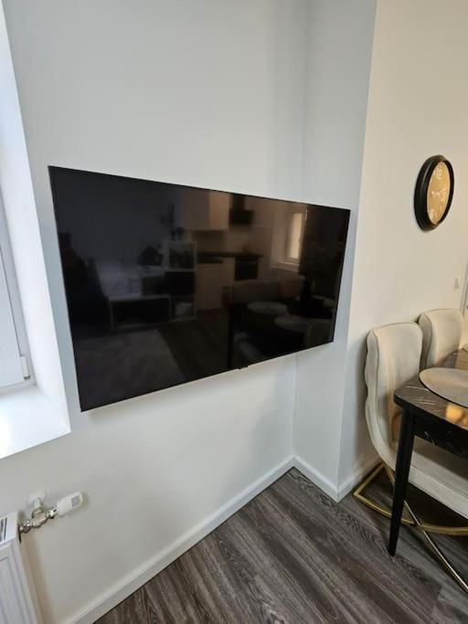 Affordable Suite In Vienna'S Hotpoint 외부 사진