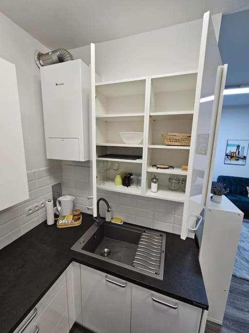 Affordable Suite In Vienna'S Hotpoint 외부 사진