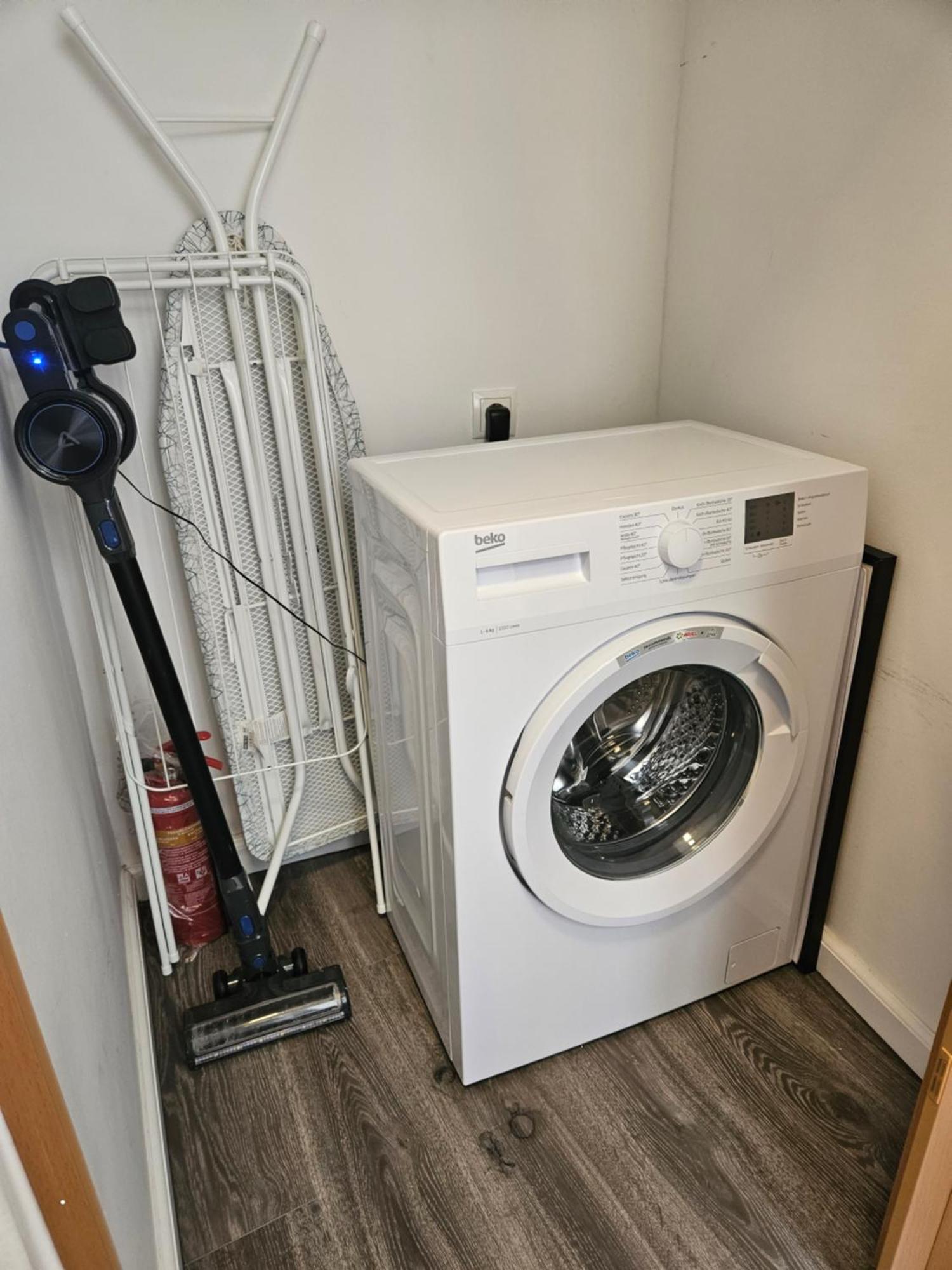 Affordable Suite In Vienna'S Hotpoint 객실 사진